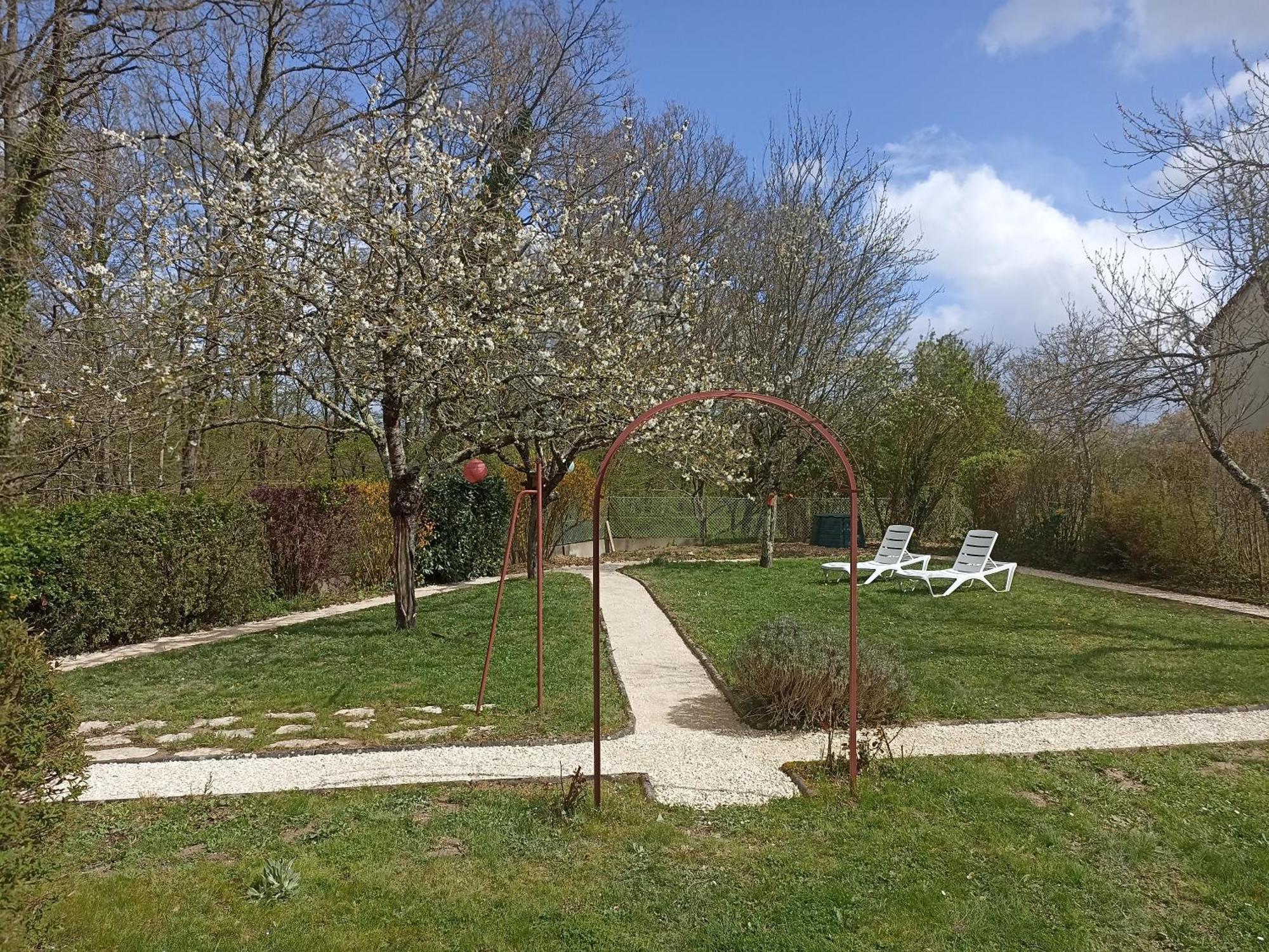 Entre 2 Chateaux Onzain Exterior foto