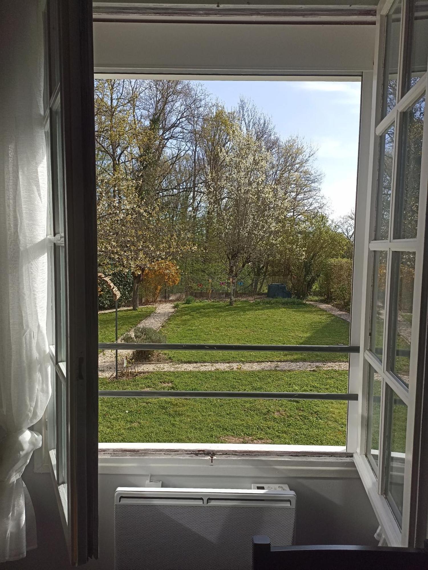 Entre 2 Chateaux Onzain Exterior foto